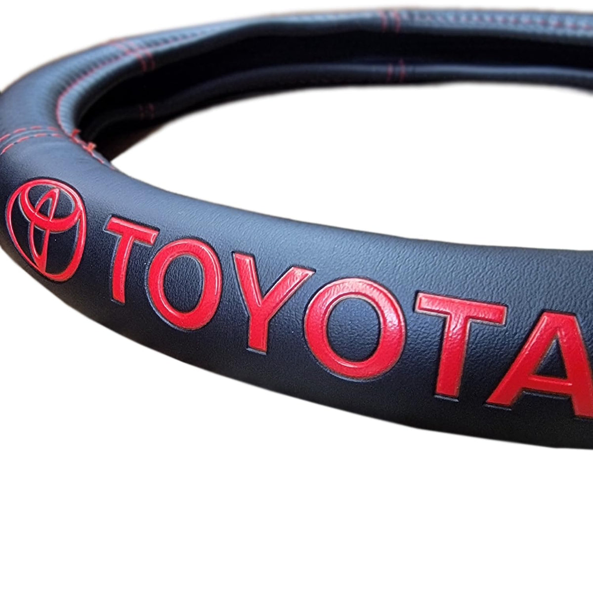 Plasticolor Toyota Steering Wheel Cover & Air Freshener Bundle, 2 Pieces