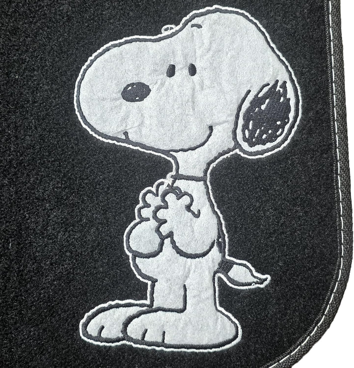 Peanuts Snoopy and Woodstock Carpet Car Floor Mats with Air Freshener - 5-Piece Set