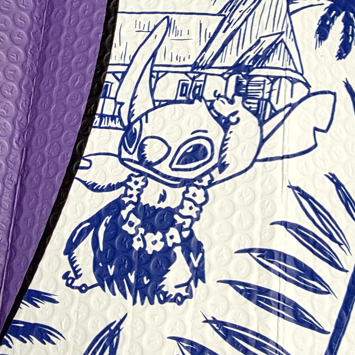 Stitch blue hibiscus sunshade detail